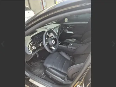 Mercedes-Benz E-Class 2024, 36948 км, за 45621.64 USD