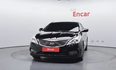 Hyundai Grandeur 2014, 175971 км, за 3275.57 USD