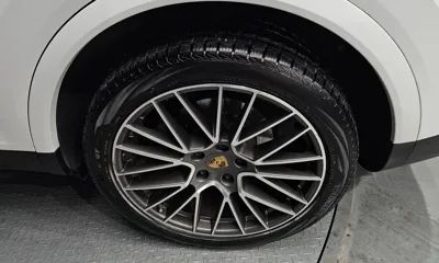 Porsche Cayenne 2021, 40987 км, за 52196.89 USD