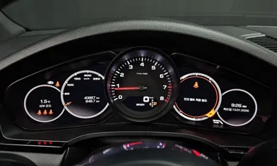 Porsche Cayenne 2021, 40987 км, за 52196.89 USD - фото 8