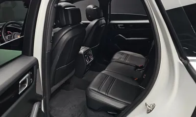 Porsche Cayenne 2021, 40987 км, за 52196.89 USD - фото 12