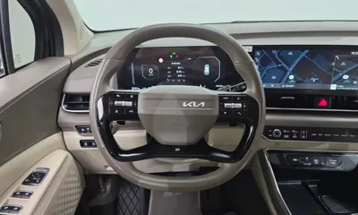 Kia Canival 2025, 26432 км, за 23337.44 USD - фото 13