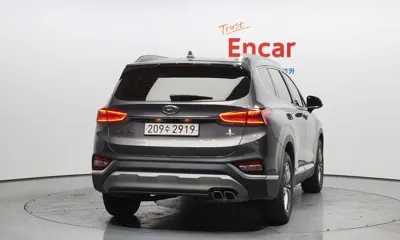 Hyundai Santafe 2020, 75648 км, за 12490.25 USD