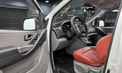 Hyundai Starex 2014, 119855 км, за 5880.41 USD - фото 11
