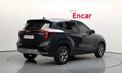 Kia Seltos 2023, 36420 км, за 13615.64 USD