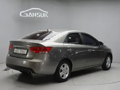 Kia Porte 2013, 32144 км, за 2865.14 USD