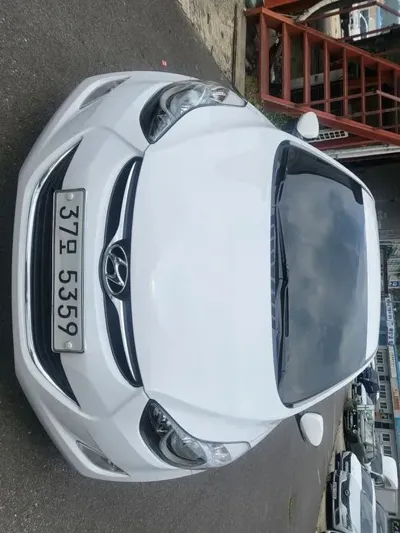 Hyundai Avante 2014, 92326 км, за 3447.83 USD