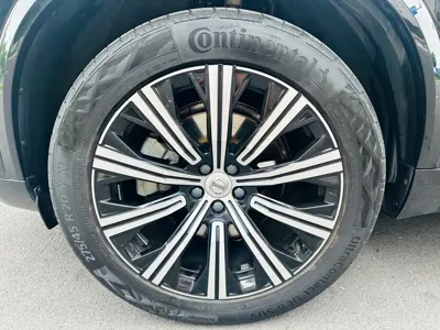 Volvo XC90 2019, 60000 км, за 27700.4 USD