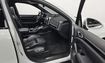 Porsche Cayenne 2017, 92337 км, за 23834.42 USD - фото 10