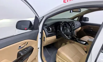Kia Canival 2019, 122417 км, за 11826.89 USD - фото 10