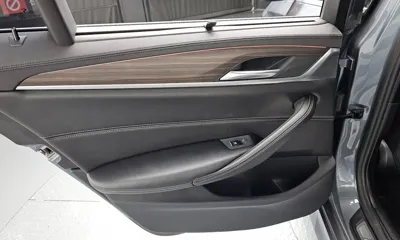 BMW 5-Series 2018, 115183 км, за 12893.14 USD - фото 25