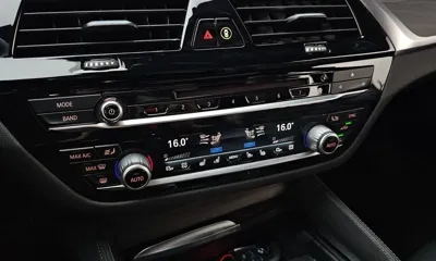 BMW 5-Series 2018, 115183 км, за 12893.14 USD - фото 31