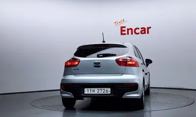 Kia Pride 2015, 164299 км, за 3019.56 USD