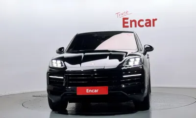 Porsche Cayenne 2024, 9083 км, за 106410.89 USD