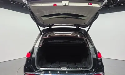 Mercedes-Benz GLS-Class 2023, 79535 км, за 110247.62 USD - фото 20