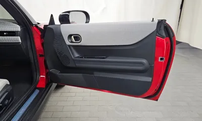 MINI Cooper Convertible 2025, 5073 км, за 28277.96 USD - фото 25