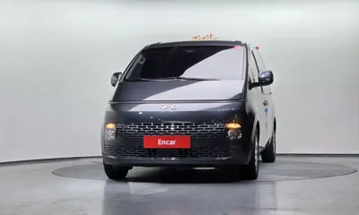 Hyundai Staria 2023, 27135 км, за 19094.81 USD