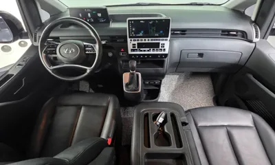 Hyundai Staria 2023, 27135 км, за 19094.81 USD - фото 7