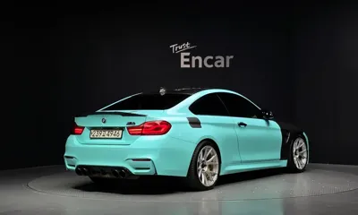 BMW M4 2019, 89755 км, за 65140.1 USD