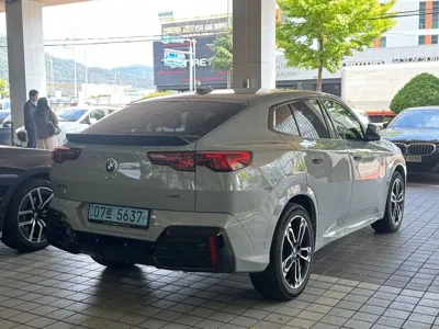 BMW iX2 2025, 37831 км, за 33051.32 USD