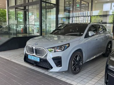 BMW iX2 2025, 37831 км, за 33051.32 USD