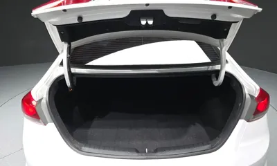 Hyundai Avante 2017, 12121 км, за 7345.77 USD - фото 20