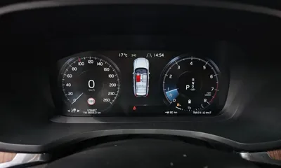 Volvo V60 2021, 109467 км, за 18201.9 USD - фото 8