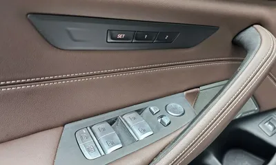 BMW 5-Series 2022, 59761 км, за 26644.97 USD - фото 28