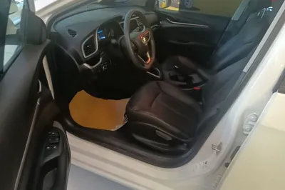 Buick GT 2021, 17300 км, за 8995 USD - фото 18