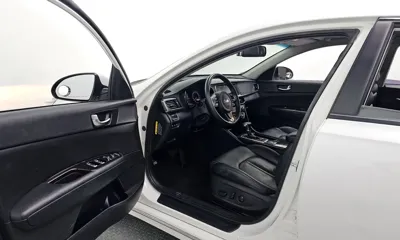 Kia K5 2017, 144516 км, за 4290.45 USD - фото 10