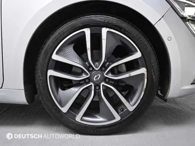Renault-KoreaSamsung SM6 2017, 153072 км, за 3284.29 USD