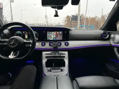 Mercedes-Benz E-Class 2021, 72000 км, за 29539.19 USD - фото 20