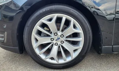 Ford Taurus 2016, 105931 км, за 4228.47 USD