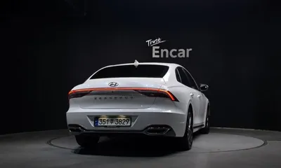 Hyundai Grandeur 2023, 28114 км, за 18830.52 USD