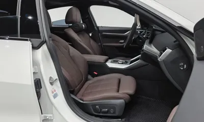 BMW 4-Series 2024, 10552 км, за 44003.96 USD - фото 11