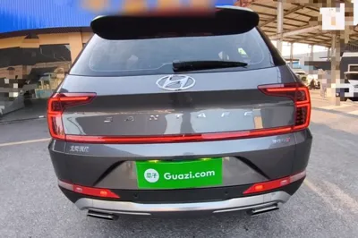 Hyundai Santa Fe 2019, 17700 км, за 14316 USD