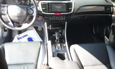 Honda Accord 2017, 140485 км, за 7361.57 USD - фото 9