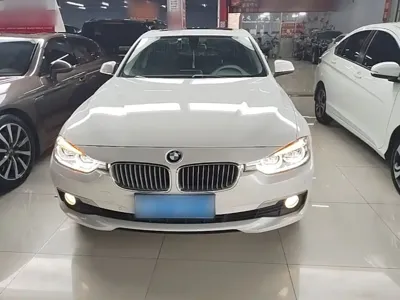 BMW 3 Series 2018, 106000 км, за 11506.55 USD