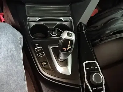 BMW 3 Series 2018, 106000 км, за 11506.55 USD - фото 14