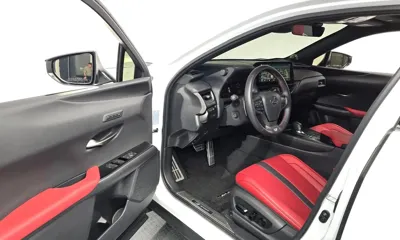 Lexus UX 2025, 19607 км, за 30878.23 USD - фото 10