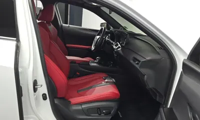 Lexus UX 2025, 19607 км, за 30878.23 USD - фото 26