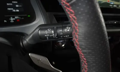 Lexus UX 2025, 19607 км, за 30878.23 USD - фото 27