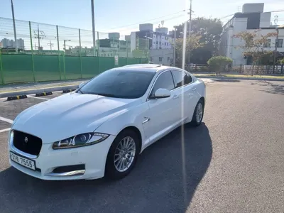 Jaguar XF 2013, 116536 км, за 2797.3 USD