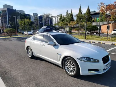 Jaguar XF 2013, 116536 км, за 2797.3 USD