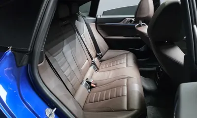 BMW i4 2022, 51269 км, за 31140.08 USD - фото 11