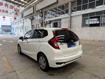 Honda Fit 2018, 140000 км, за 3913.27 USD - фото 9