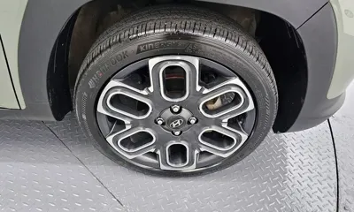 Hyundai Casper 2023, 30809 км, за 10115.6 USD