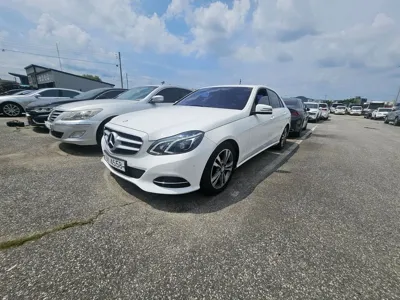 Mercedes-Benz E-Class · 2016 год