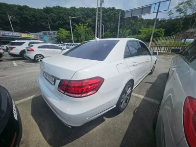 Mercedes-Benz E-Class 2016, 113547 км, за 8533.54 USD
