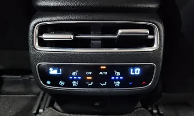 Genesis GV70 2025, 9931 км, за 32247.57 USD - фото 28